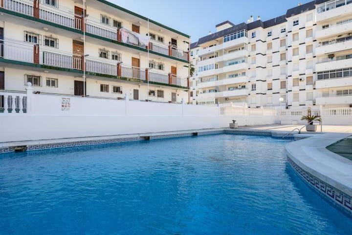 Apartamento, Sol Y Playas 贝纳尔马德纳 外观 照片